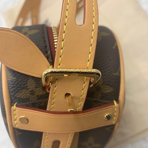 Louis Vuitton Heart bag Sac Coeur Game On Monogram Crossbody LV Rare Limited Ed - Picture 12 of 14